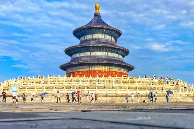 Private Tour: Temple of Heaven with Roast Duck and Acrobatic show - Two hours among imperial prayers at the Temple of Heaven