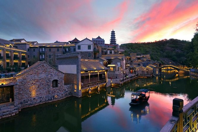 Private Tour to Gubei Water Town and Simatai Great Wall with Cable Car and Lunch - Reaching Simatai by cable car