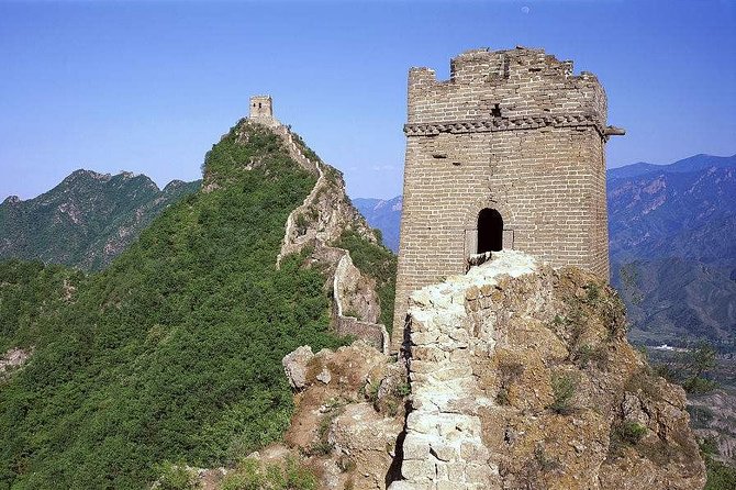 Private Tour to Gubei Water Town and Simatai Great Wall with Cable Car and Lunch - Walking through Gubei Water Town