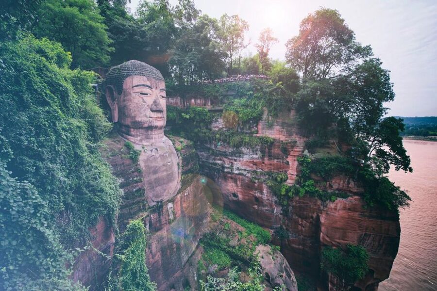 Private Tour to Leshan Giant Buddha & Huanglongxi Old Town - Who will enjoy this day trip most?