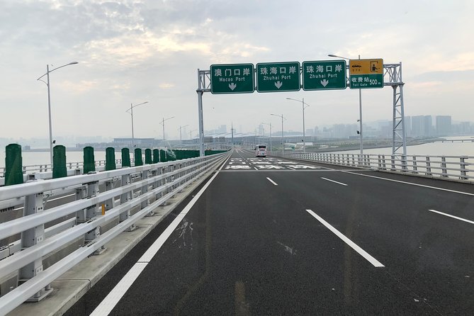 Private Transfer: Hong Kong to Macau via Zhuhai Bridge - What happens at the Hong Kong departure point