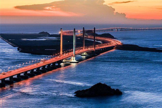 Private Transfer to Shanghai Donghai Bridge and Yangshan Port - Why Yangshan Port makes an unusual Shanghai excursion
