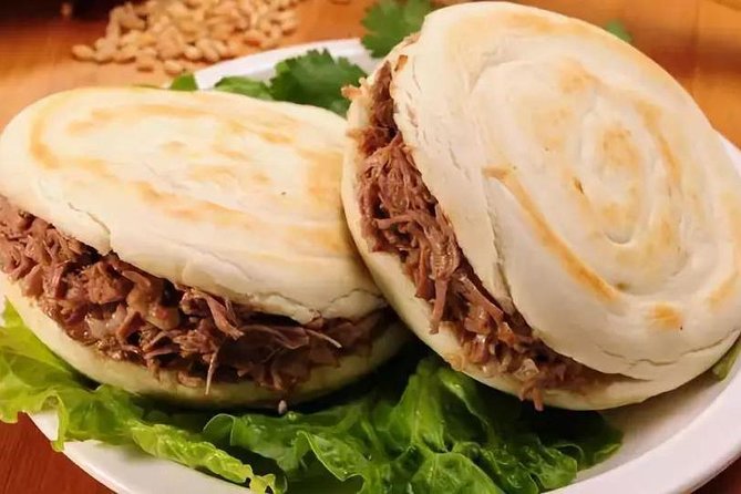 Private Xi'an Foodie Tour by Tuktuk - What the guides add to the experience