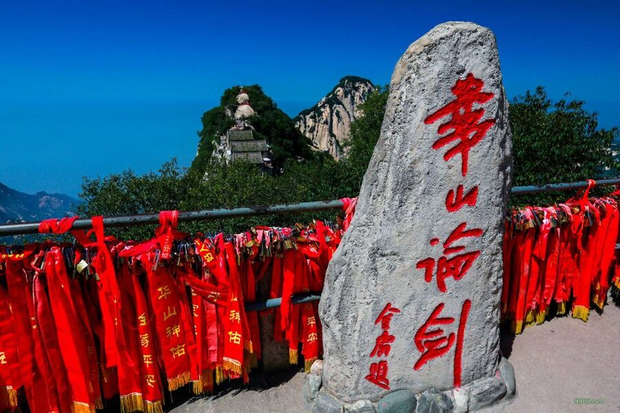 Private Xian Mt. Huashan Adventure Tour: Explore in Your Own - Who should take this tour