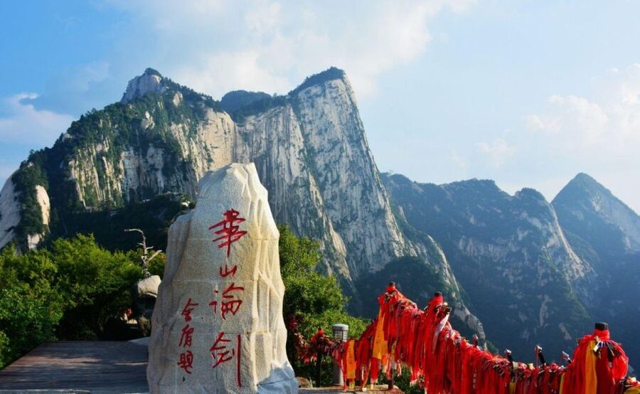 Private Xian Mt. Huashan Adventure Tour: Explore in Your Own - Four hours among Mount Huashan’s peaks
