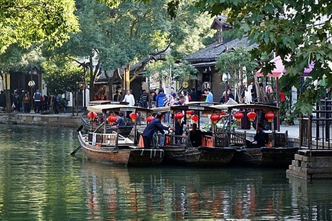 Private Zhujiajiao Water Town Tour with Shanghai Zoo and Panda - Shanghai Zoo and the race to the panda enclosure