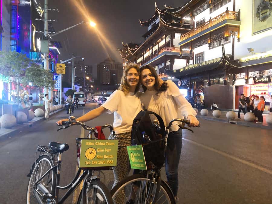 Shanghai: 4-Hour Nightlife Adventure & Tasting Bike Tour - Key points at a glance