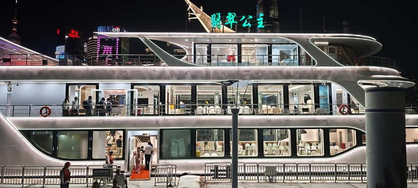 Shanghai: After Dark Dinner and Huangpu River Night Cruise - Hotel pickup makes the start easy