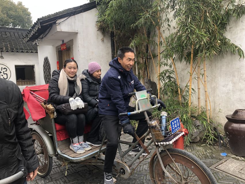 Shanghai: All-Inclusive Suzhou Day Trip by Bullet Train - Guides who make the schedule feel manageable