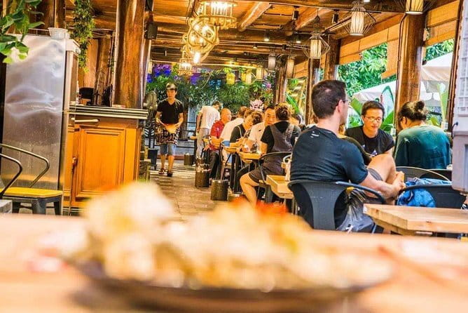 Shanghai bar hopping tour in the former french concession - Who should book this Shanghai night out?