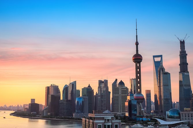 Shanghai Bus Tour:Yu Garden,Chenghuang,Zhujiajiao Water Town,Bund - Zhujiajiao: canals, bridges, and local snacks