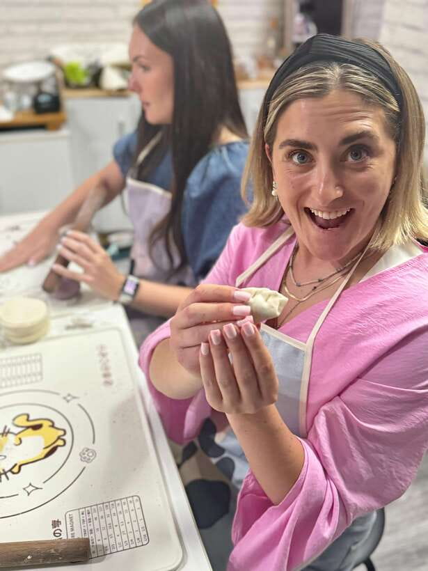 Shanghai-Cooking Dumpling & Meal in Local Family-w/Vegan - The 2.5-hour dumpling lesson in Jingan