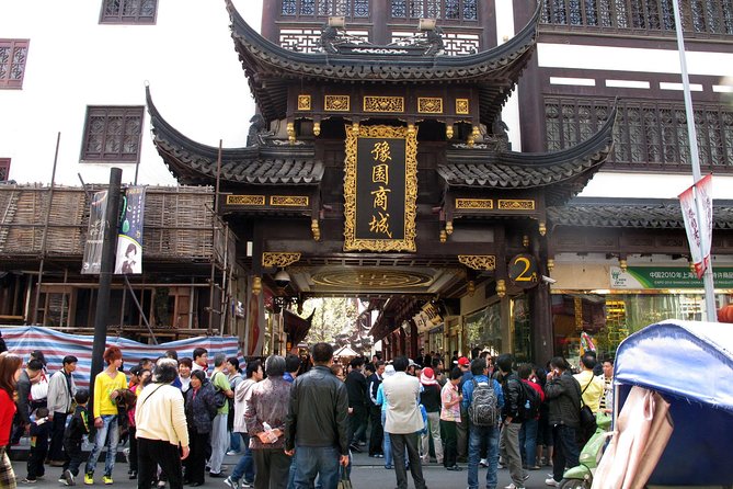 Shanghai Evening Tour: Huangpu River Cruise and Street Food - Who will enjoy this Shanghai evening most?