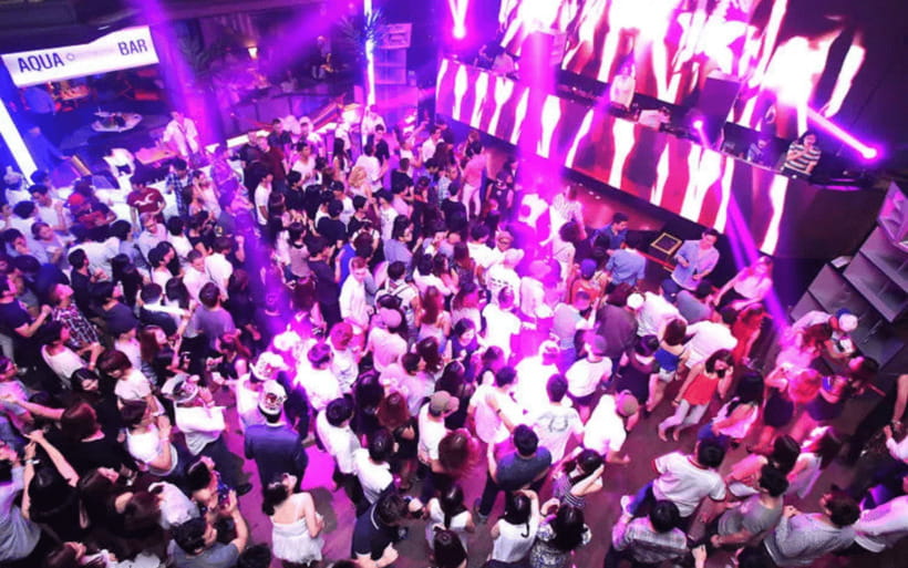 Shanghai Fuxing INS - All Access Ticket for 7 nightclubs - Starting downstairs at Freshman