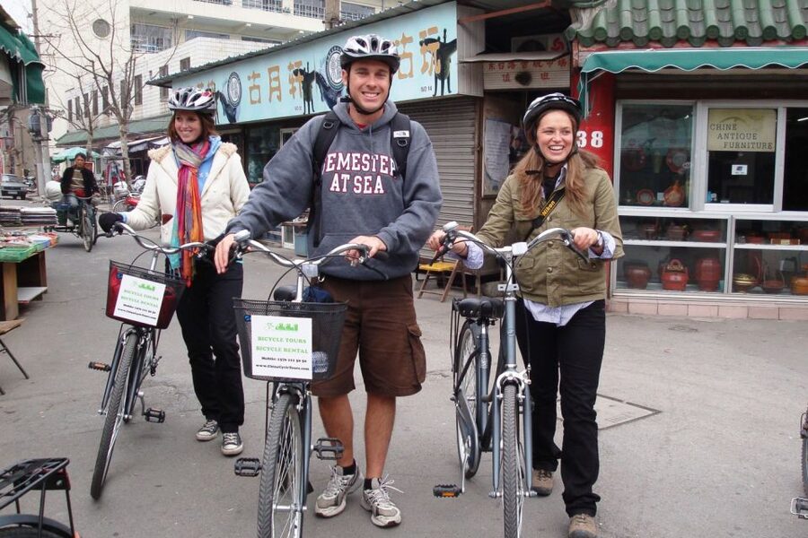 Shanghai: Half-Day Biking and Local Food Tour - Five things to know before you book