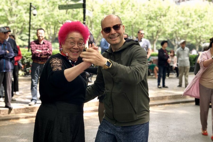 Shanghai: Half-Day Biking and Local Food Tour - Xintiandi and Taikang Road, two different city moods