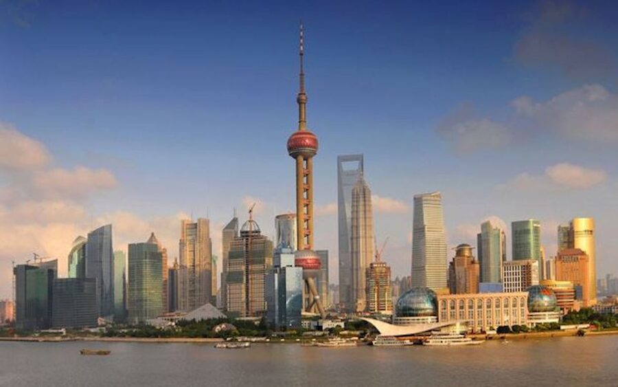 Shanghai: Hop-on Hop-off Bus Ticket and Optional Attractions - Red route: People’s Square to the Bund and Yuyuan Garden