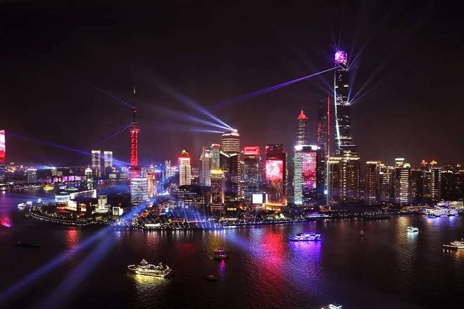 Shanghai Huangpu River Night Cruise with Buffet Dinner - What to expect from the buffet dinner