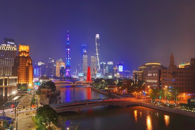 Shanghai Night River Cruise and Light Tour with Yuyuan Bazaar - The Huangpu River cruise and Shanghai’s glowing skyline