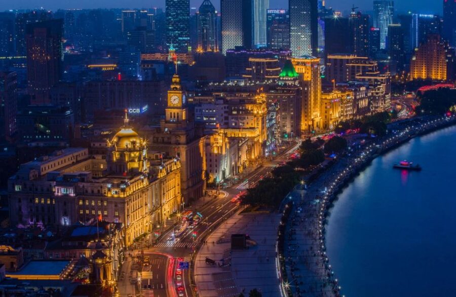 Shanghai: Night River Cruise Tour with Xinjiang Style Dining - The Best Parts of the Evening