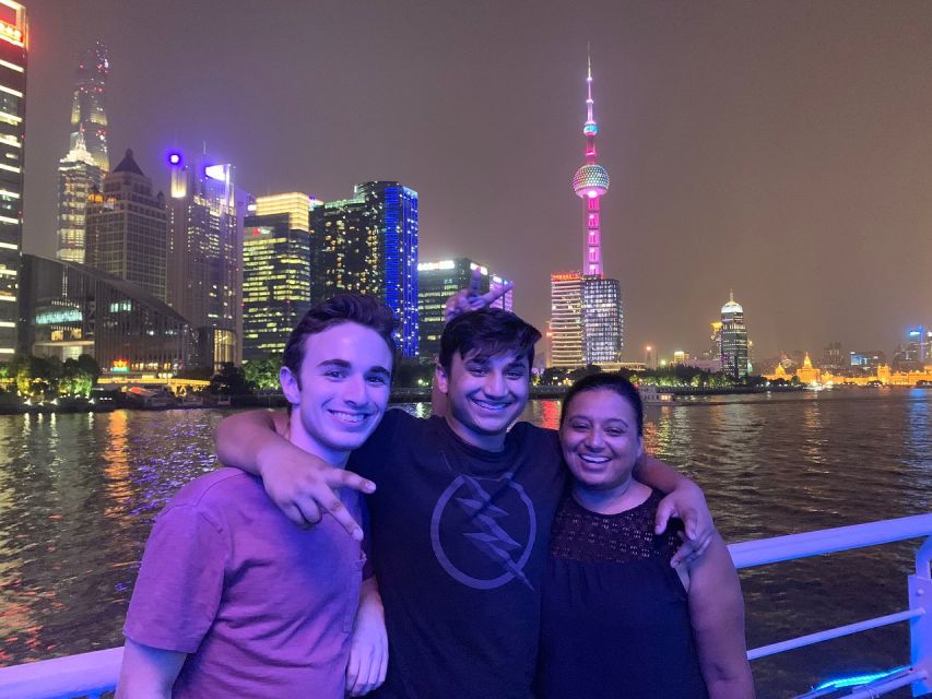 Shanghai: Night River Cruise Tour with Xinjiang Style Dining - Who Should Book This Evening?
