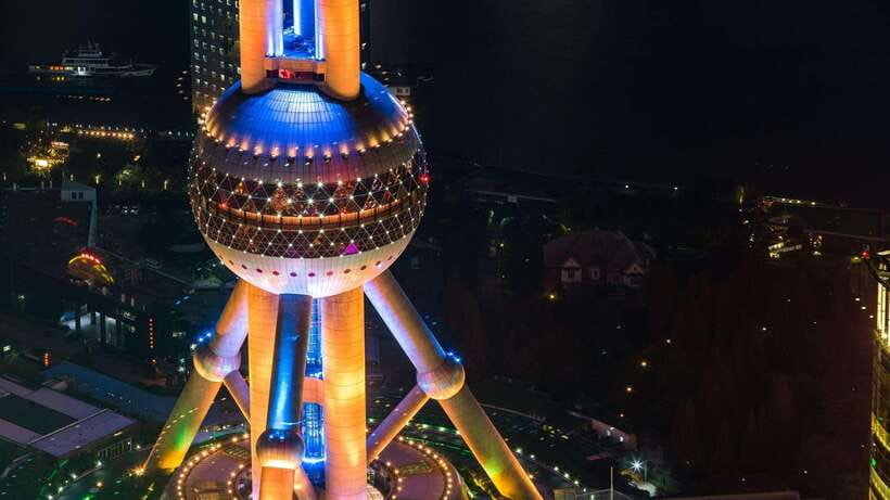 Shanghai: Oriental Pearl Tower Entry Ticket with PDF Guide - Moving through the tower without a guide