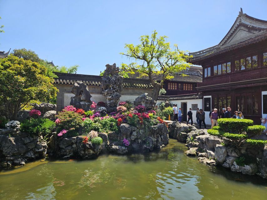 Shanghai: Private and Personalized Guided Tour - Guides, language, and the personal touch