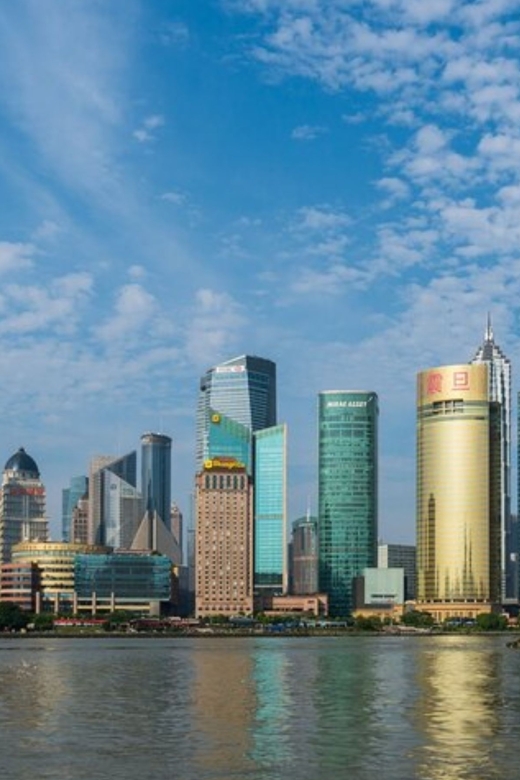 Shanghai: Private custom tour with a local guide - Why a private Shanghai tour can make sense