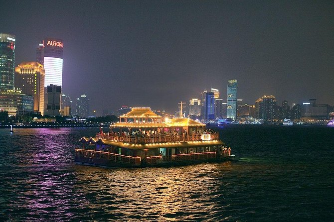 Shanghai Private Night Tour with Huangpu River Cruise, the Bund and Xintiandi - Starting with the Huangpu River at night