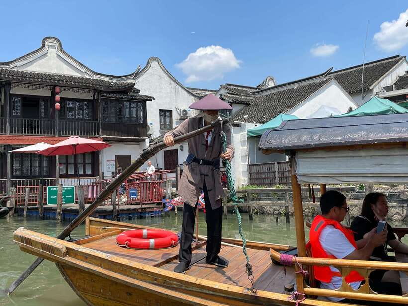 Shanghai: Private Shanghai & Zhujiajiao Tour with Lunch - Lunch with local flavors