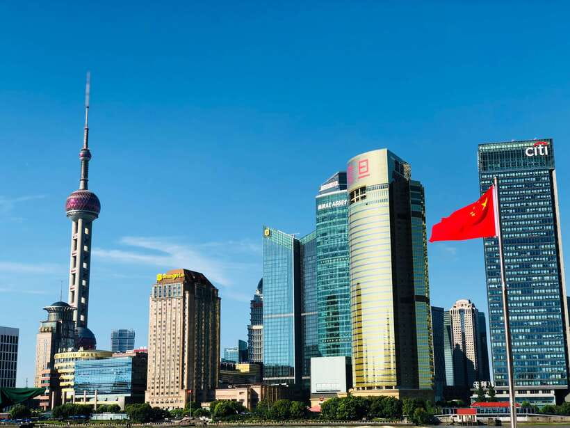 Shanghai: Private Shanghai & Zhujiajiao Tour with Lunch - The Bund and Shanghai’s changing skyline