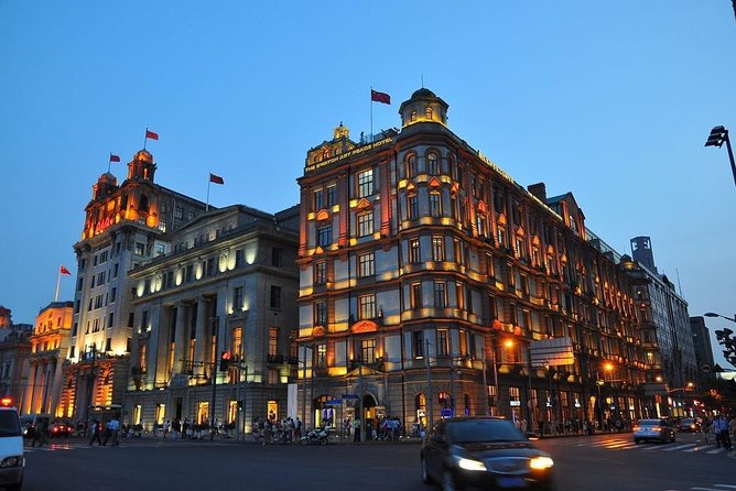 Shanghai Private Tour with River Cruise, Shanghai Tower, and Lunch or Dinner - Yuyuan Bazaar and Garden: start with old Shanghai