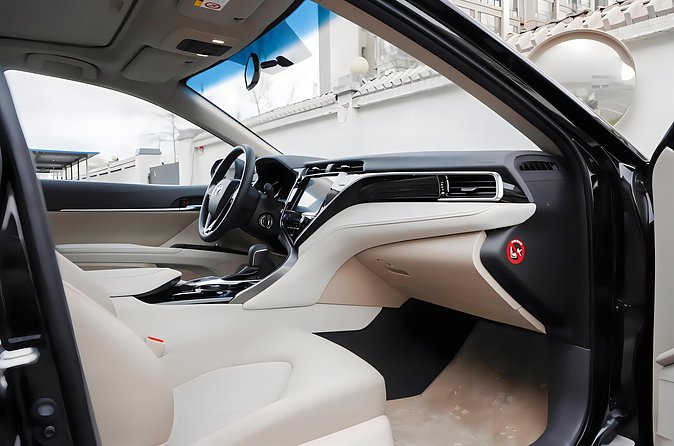 Shanghai: Private Transfers to/from Shanghai Pudong Airport(PVG) - Who should book this Shanghai transfer?
