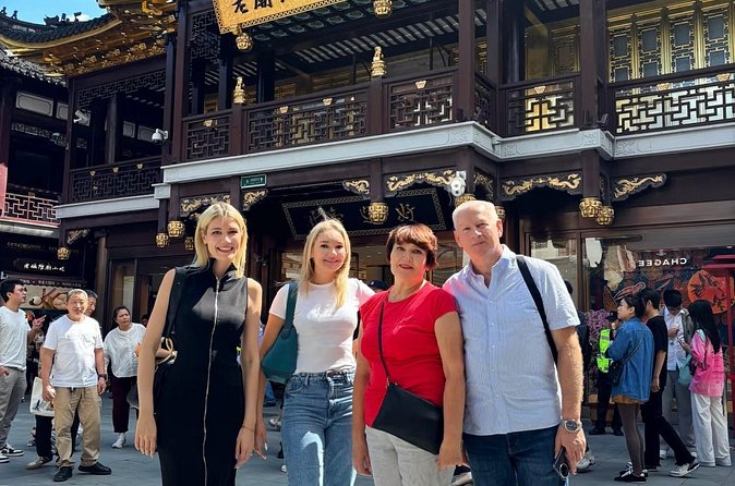 Shanghai Pudong and Shanghai Hongqiao Airport to Hotels Transfer - The main strengths, and the limits