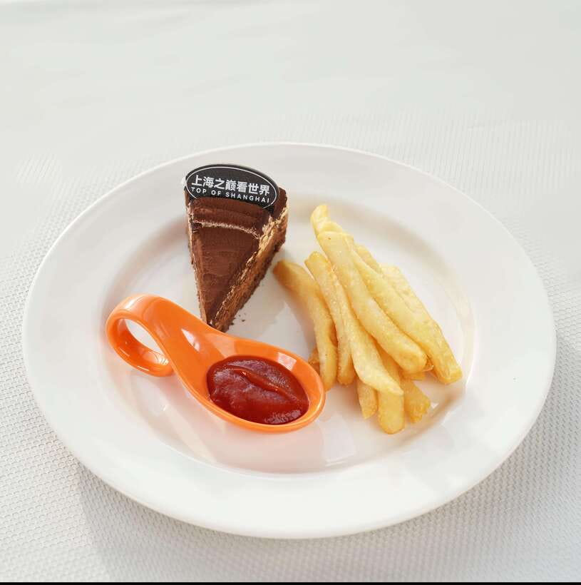 Shanghai Tower: Lunch or Dinner on the 119th Floor - What you eat on the 119th floor