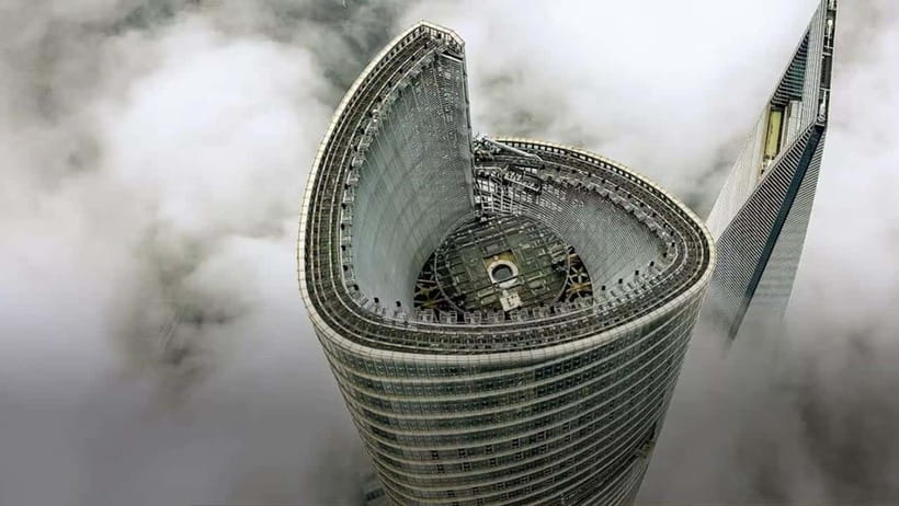 Shanghai Tower: Observation Deck Admission Ticket - Arriving at Shanghai Tower