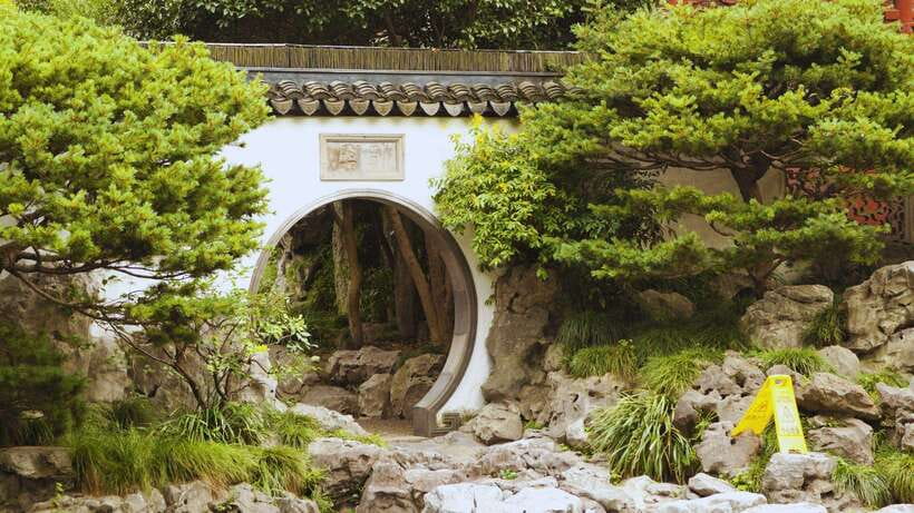 Shanghai: Yu Garden Entry Ticket with PDF Guidebook - What to bring and what not to expect