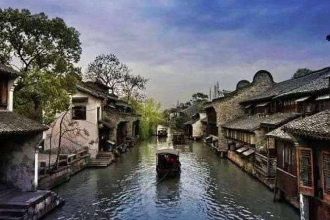 Shanghai Yu Garden, The Bund & Zhujiajao Water Town Bus Tour - Yu Garden: pavilions, ponds, and rock formations