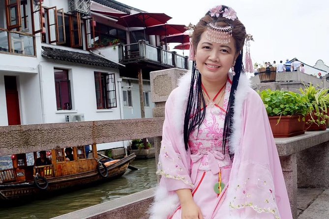 Shanghai Zhujiajiao water town,Yugarden&Bund one day tour - Is $179 a fair price?
