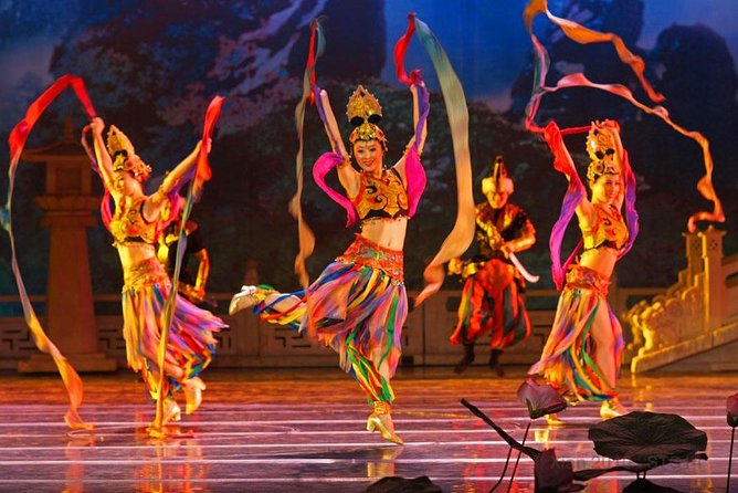 Skip the Line: Xi'an Tang Dynasty Show Ticket & Dumpling Dinner or Royal Banquet - Getting to the venue on time