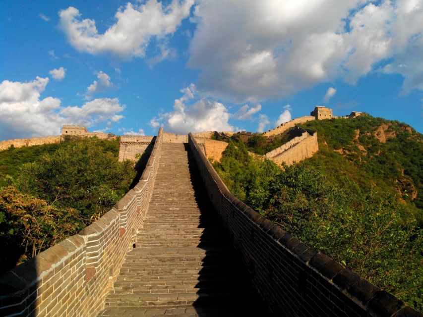 Small Group Tour With Beijing Great Wall And Forbidden City - The jade gallery and the hard-selling concern