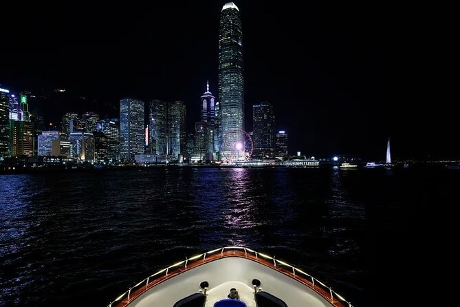 STARLIGHT: Victoria Harbour Night Yacht Tour - Weather, Crowds, and Small Practical Concerns