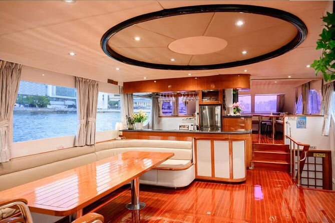 STARLIGHT: Victoria Harbour Night Yacht Tour - Should You Book the Starlight Yacht Tour?
