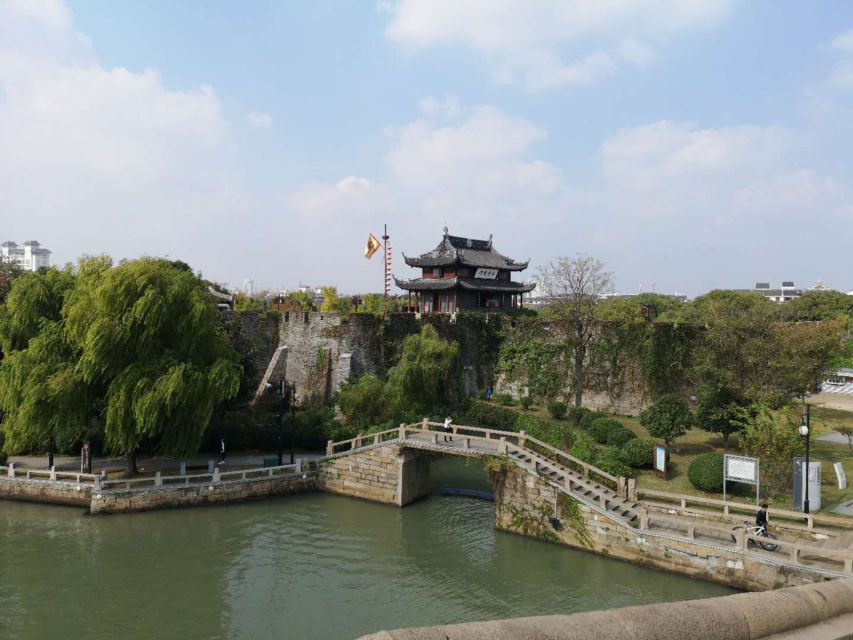 Su Zhou and Zhou Zhuang Water Village Day Tour - Is $240 per person good value?