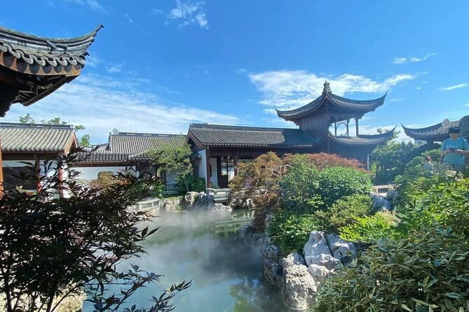 Suzhou Private Day Tour from Shanghai - Yangcheng Lake by bike or by the water