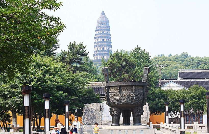 Suzhou Private Guided Day Trip from Shanghai by Bullet Train - Cruising the Grand Canal by sightseeing boat