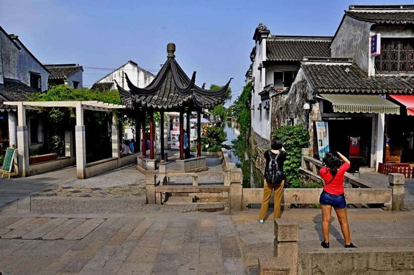 Suzhouand Zhouzhuang Private Guided Day Trip from Shanghai - Shantang Street and Suzhou’s more commercial side