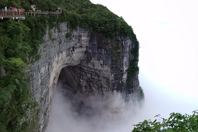 Tianmen Mountain(Glass Walking Way) day tour - Tianmen Cave and Heaven-linking Avenue