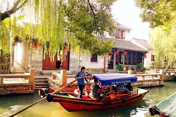 Tongli Water Town Private Day Trip from Shanghai with Tuisi Garden and Boat Ride - Tuisi Garden, a Small Garden With Big Character