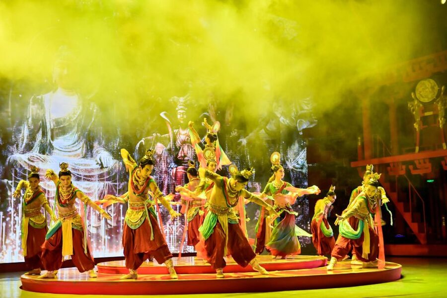 Top 3 Xian Sites to Terracotta Army & Dinner Show w/ Options - Xi’an City Wall: walk or rent a bike